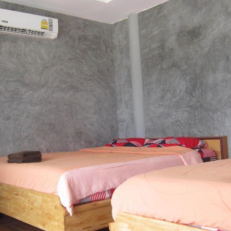 Charung Beach Haad Rin Luaran gambar