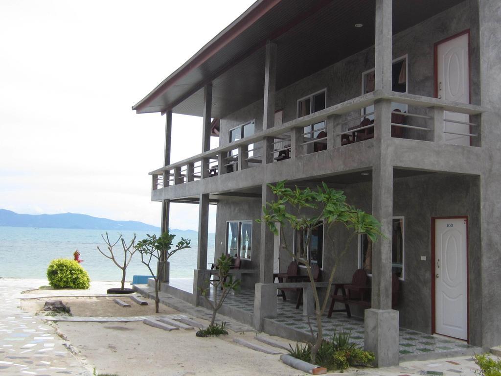 Charung Beach Haad Rin Luaran gambar